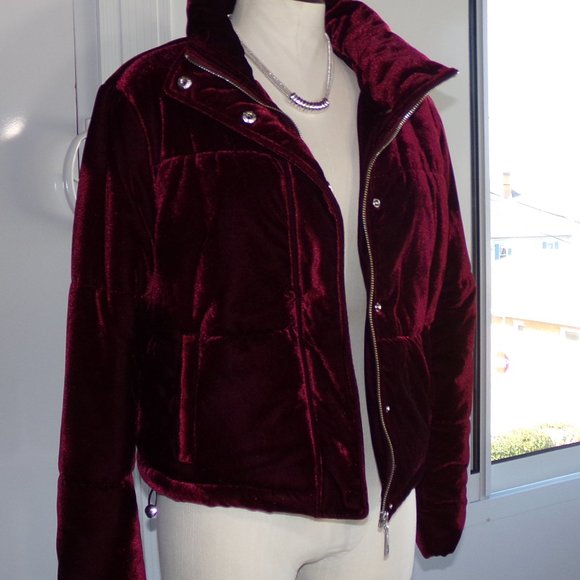 Burgundy Jacket - Picture 10 of 11